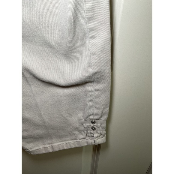 Gloria Vanderbilt Capri Pants Silver Button Accent Cropped Jeans Size 12 - Picture 4 of 10